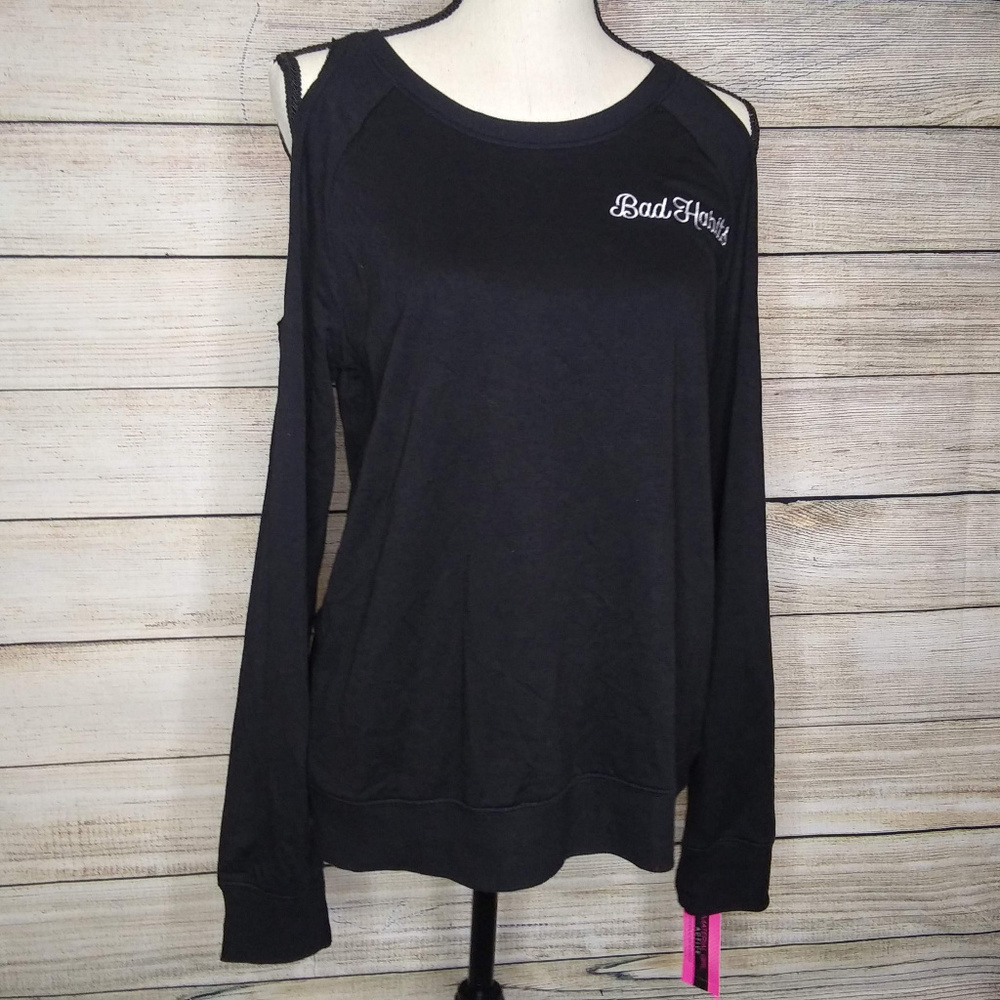 Athletic Cold Shoulder Black Longsleeve top Size M